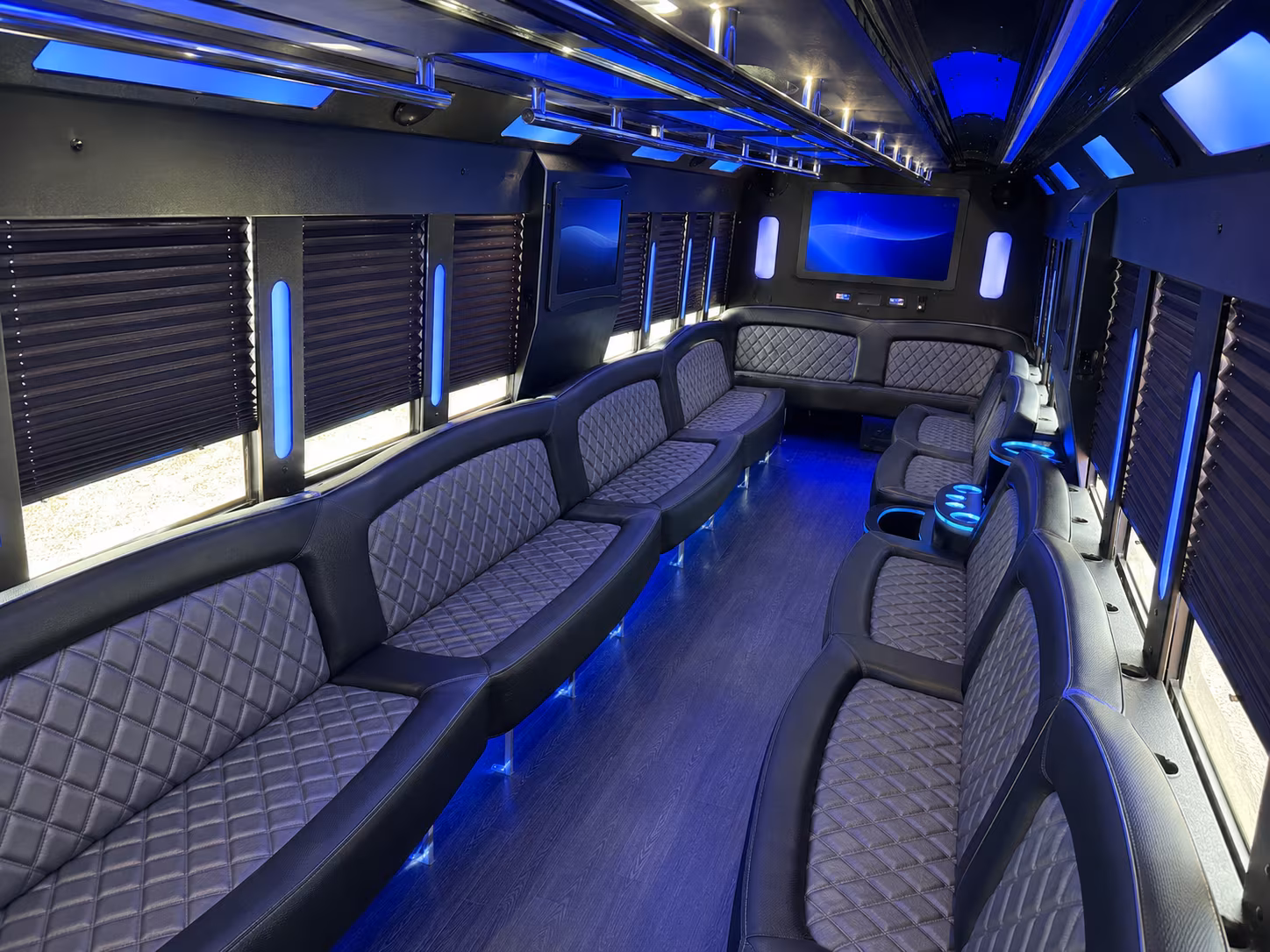 Escondido Winery Tour & Pub Crawl Transportation