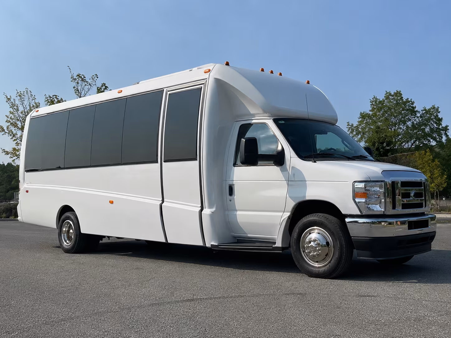 San Marcos Birthday, Sweet 16, & Quinceañera Party Bus Rentals